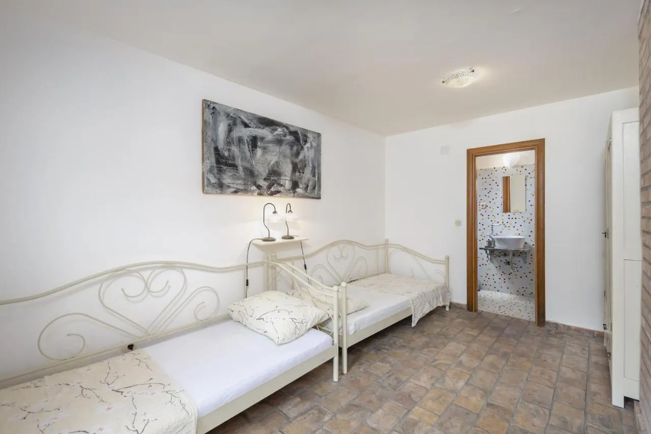 Villa Lapida Supetarska Draga
