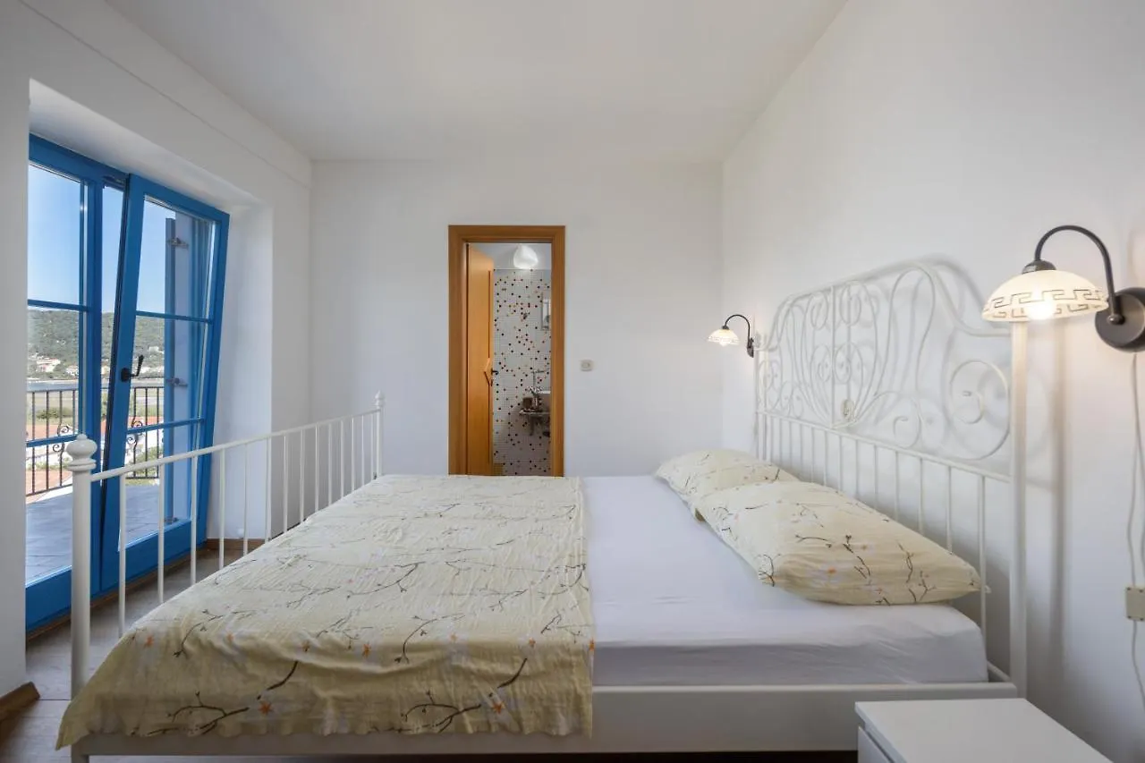 Villa Lapida Supetarska Draga