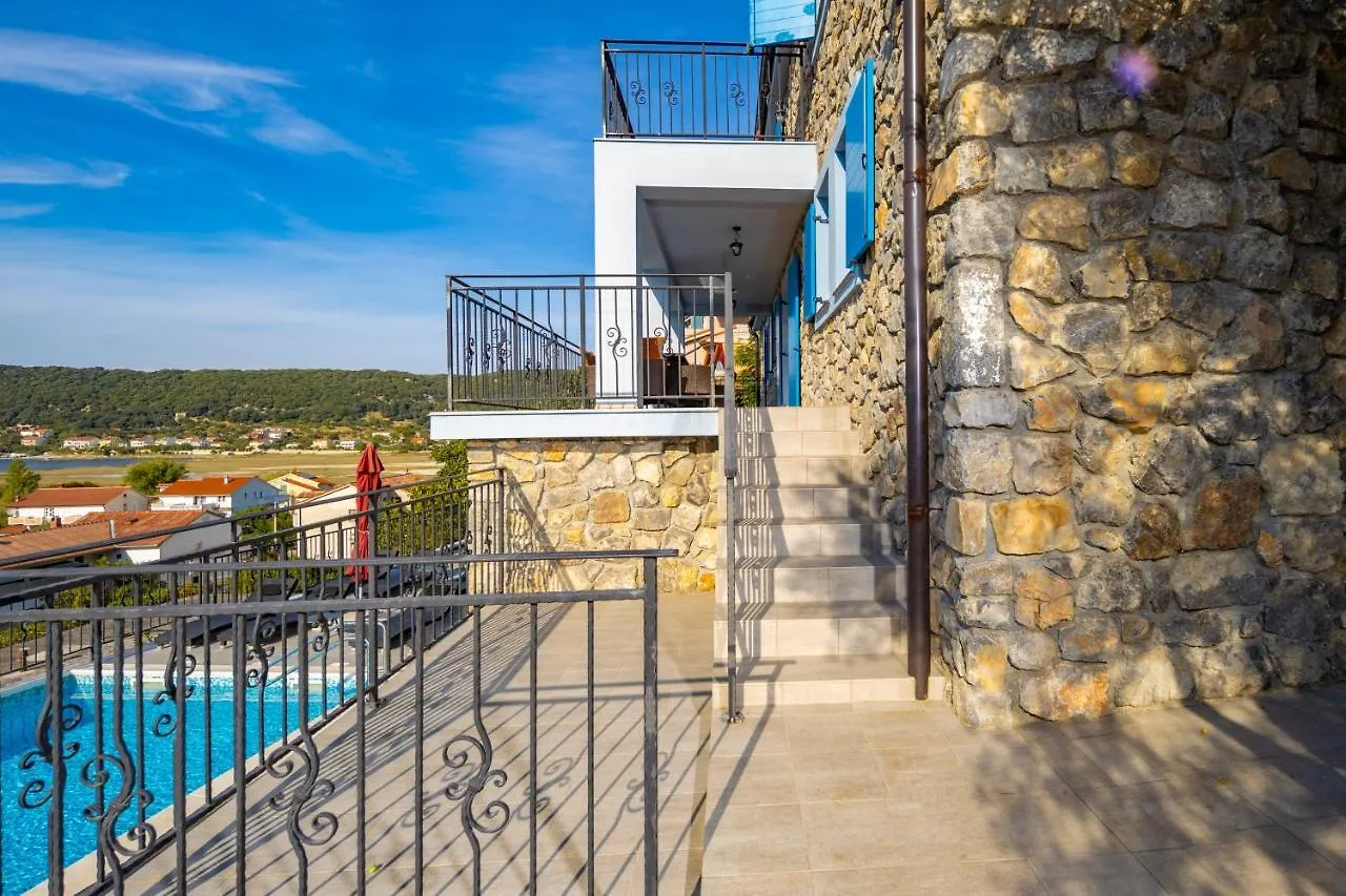 Villa Lapida Supetarska Draga