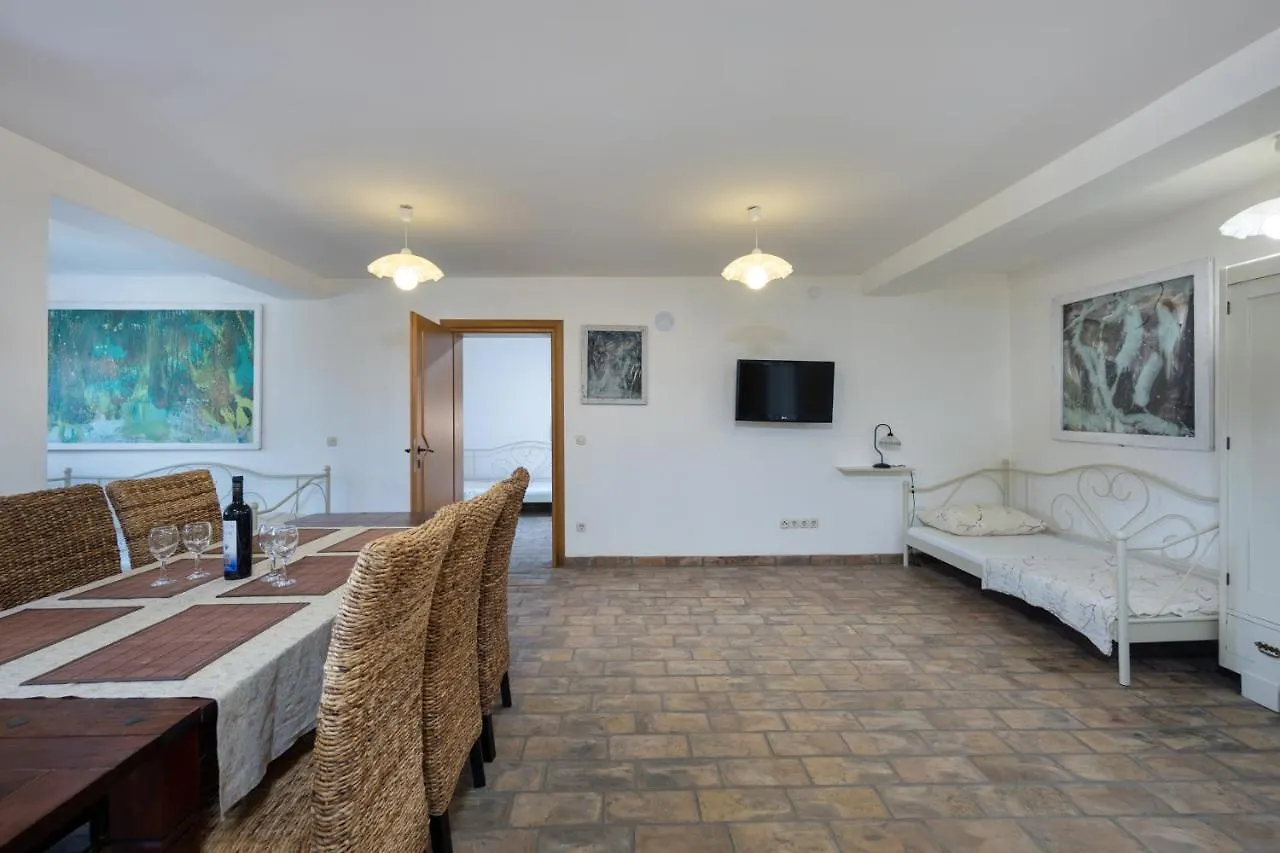 Villa Lapida Supetarska Draga