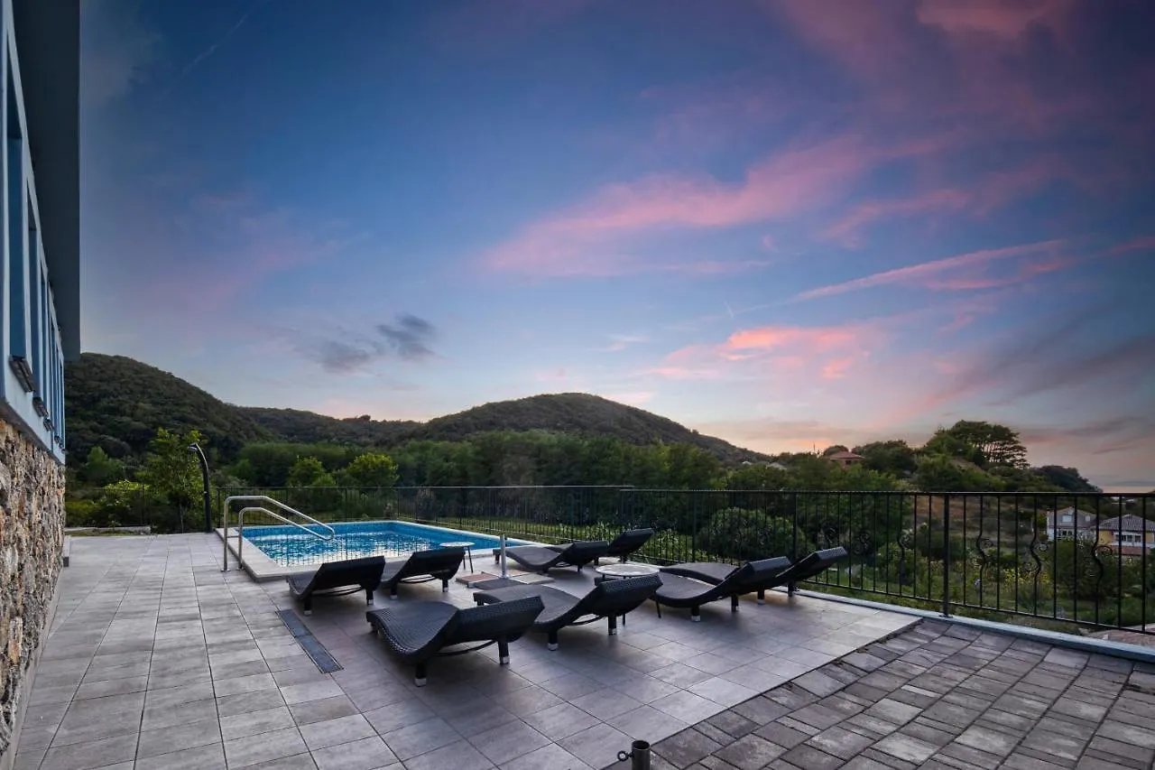 Villa Lapida Supetarska Draga