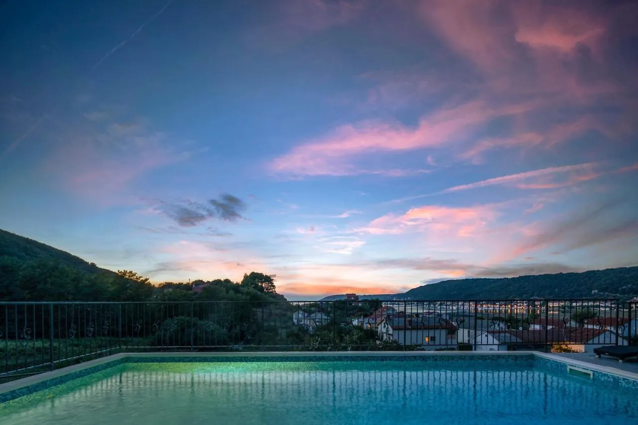 Villa Lapida Supetarska Draga
